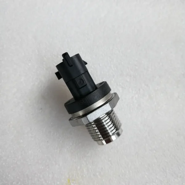 SENSOR PRESION COMBUSTIBLE ISC QSB - Imagen 3
